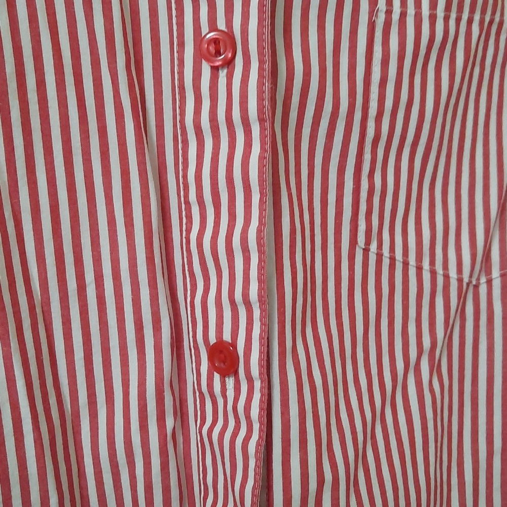 Button down top - Picture 4 of 5